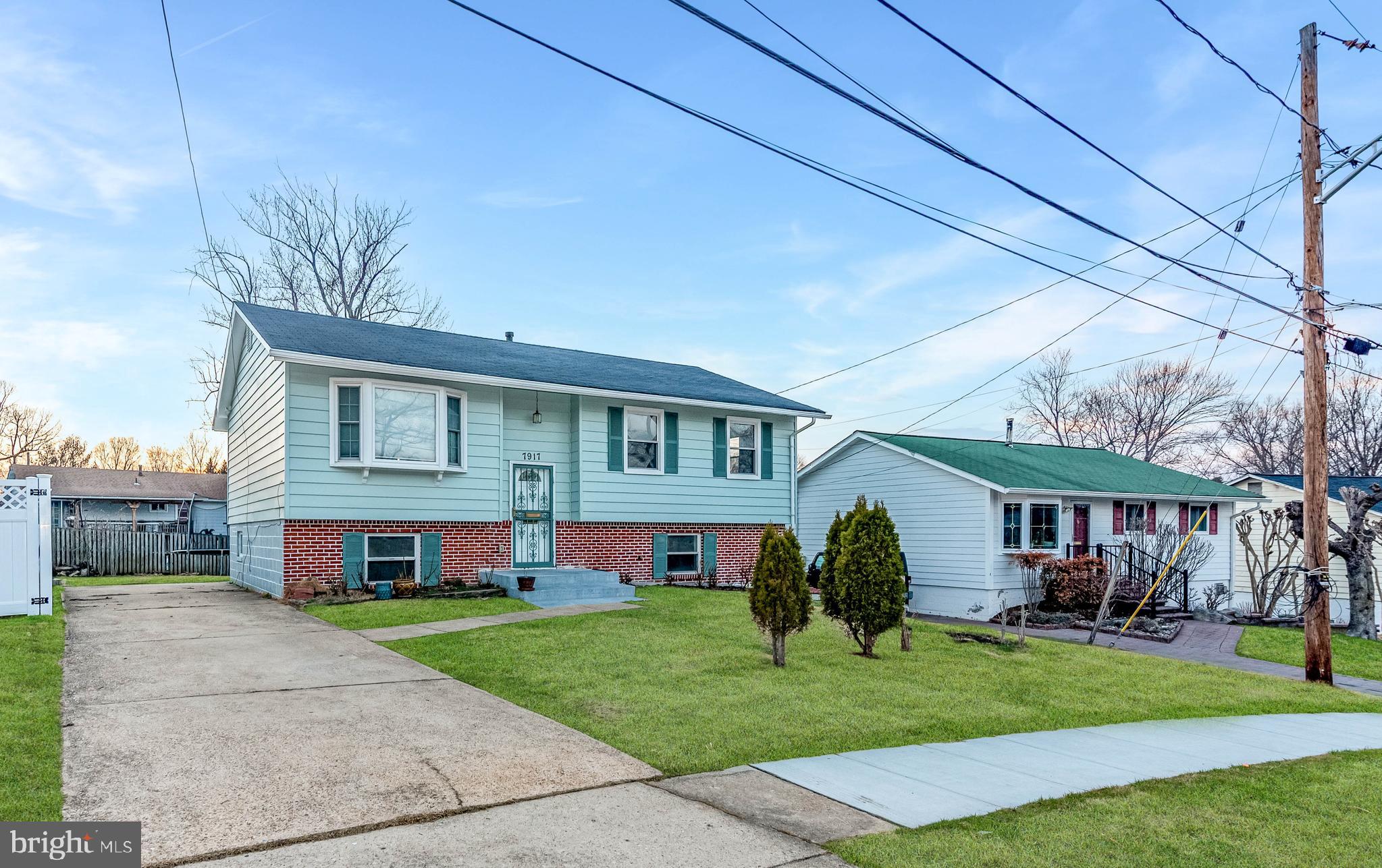 GLENARDEN WOODS - Residential