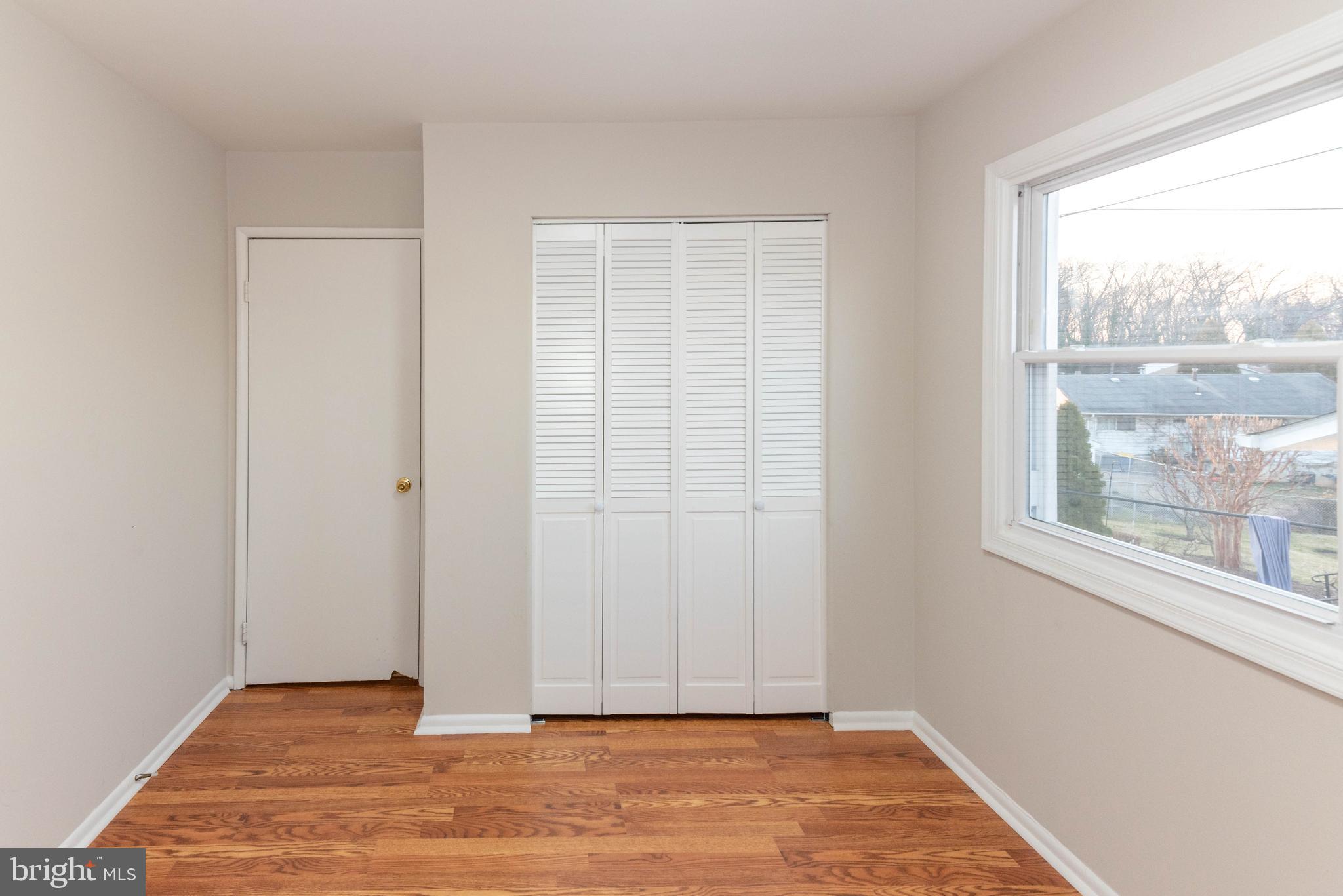 GLENARDEN WOODS - Residential