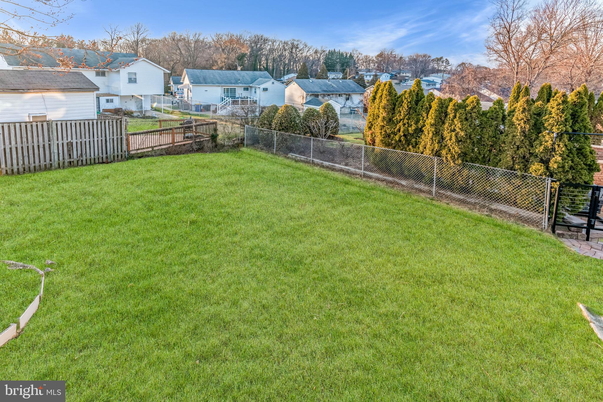 GLENARDEN WOODS - Residential