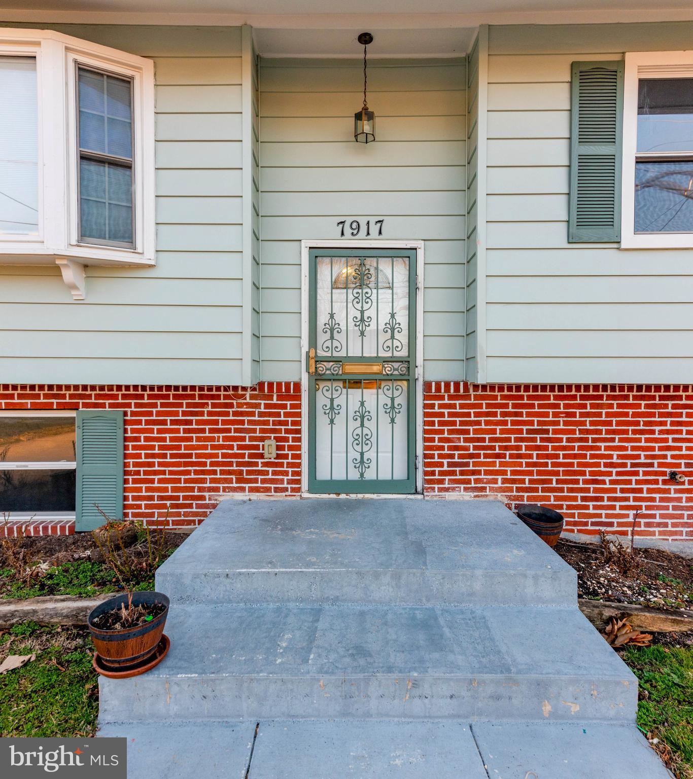 GLENARDEN WOODS - Residential