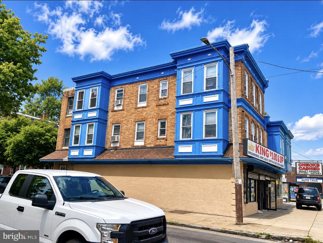 2200 W ERIE AVENUE