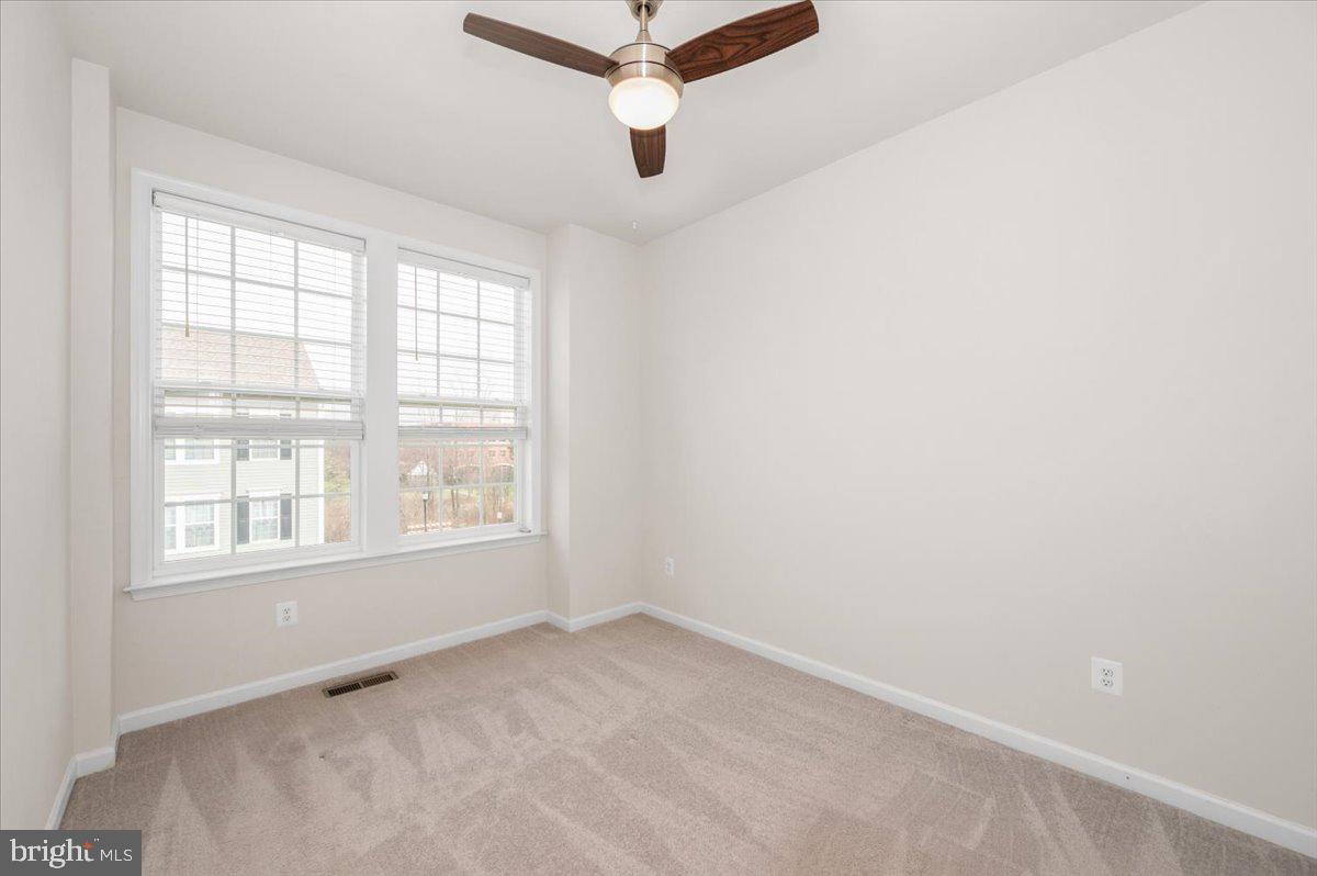 SPRING BANK - Residential