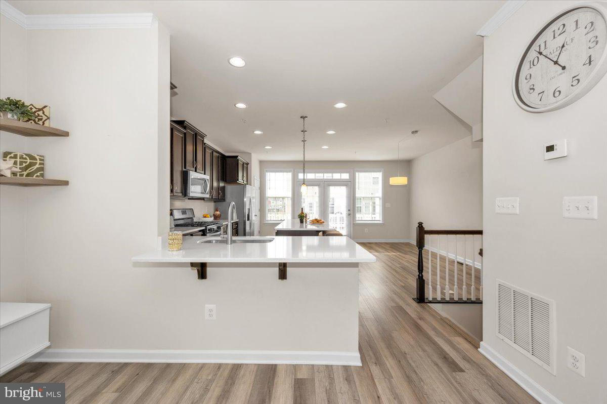 SPRING BANK - Residential