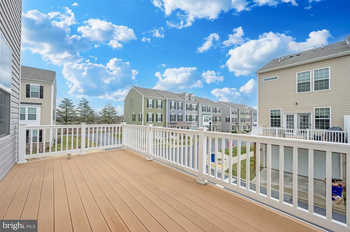 SPRING BANK - Residential