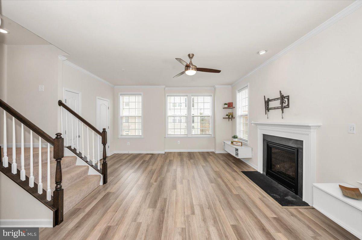 SPRING BANK - Residential