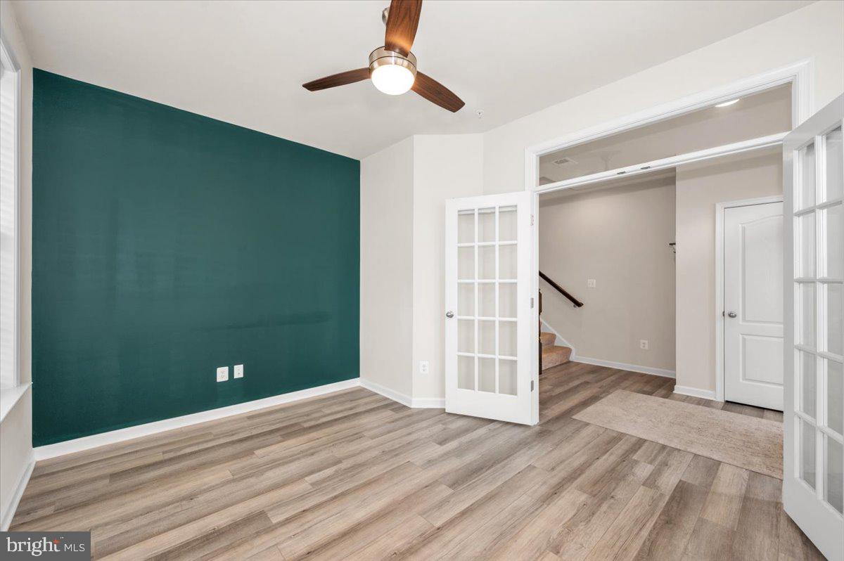 SPRING BANK - Residential