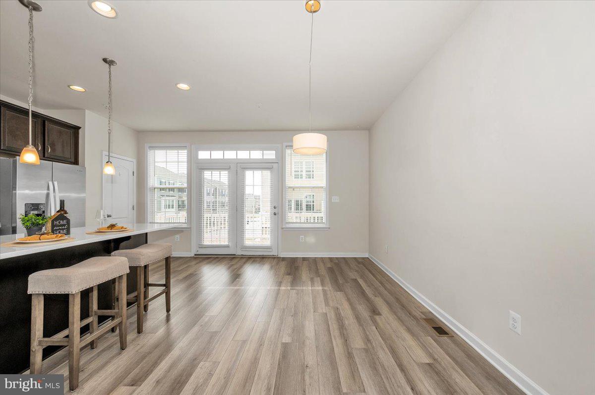 SPRING BANK - Residential