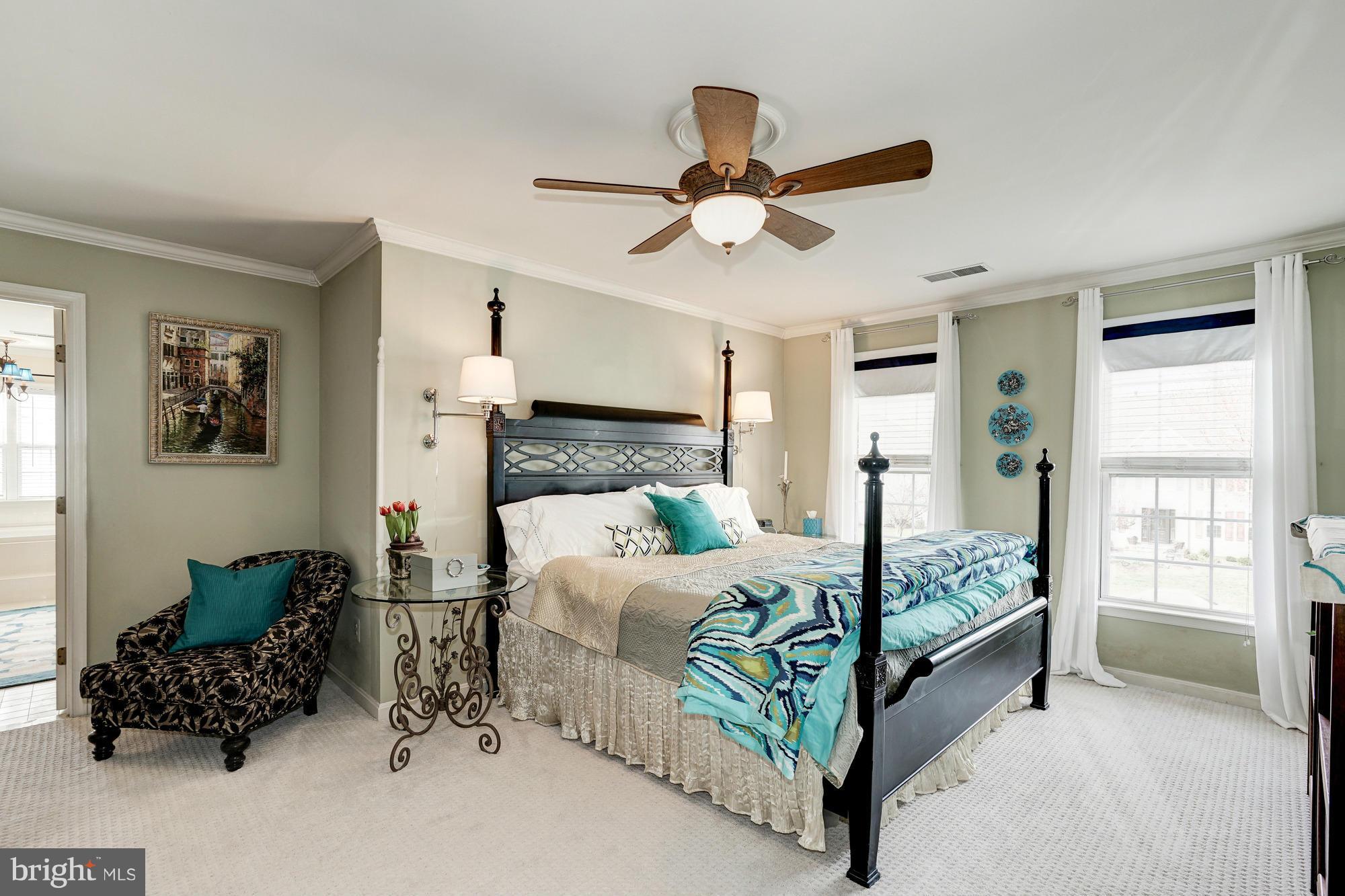 MEADOW HALL - Residential