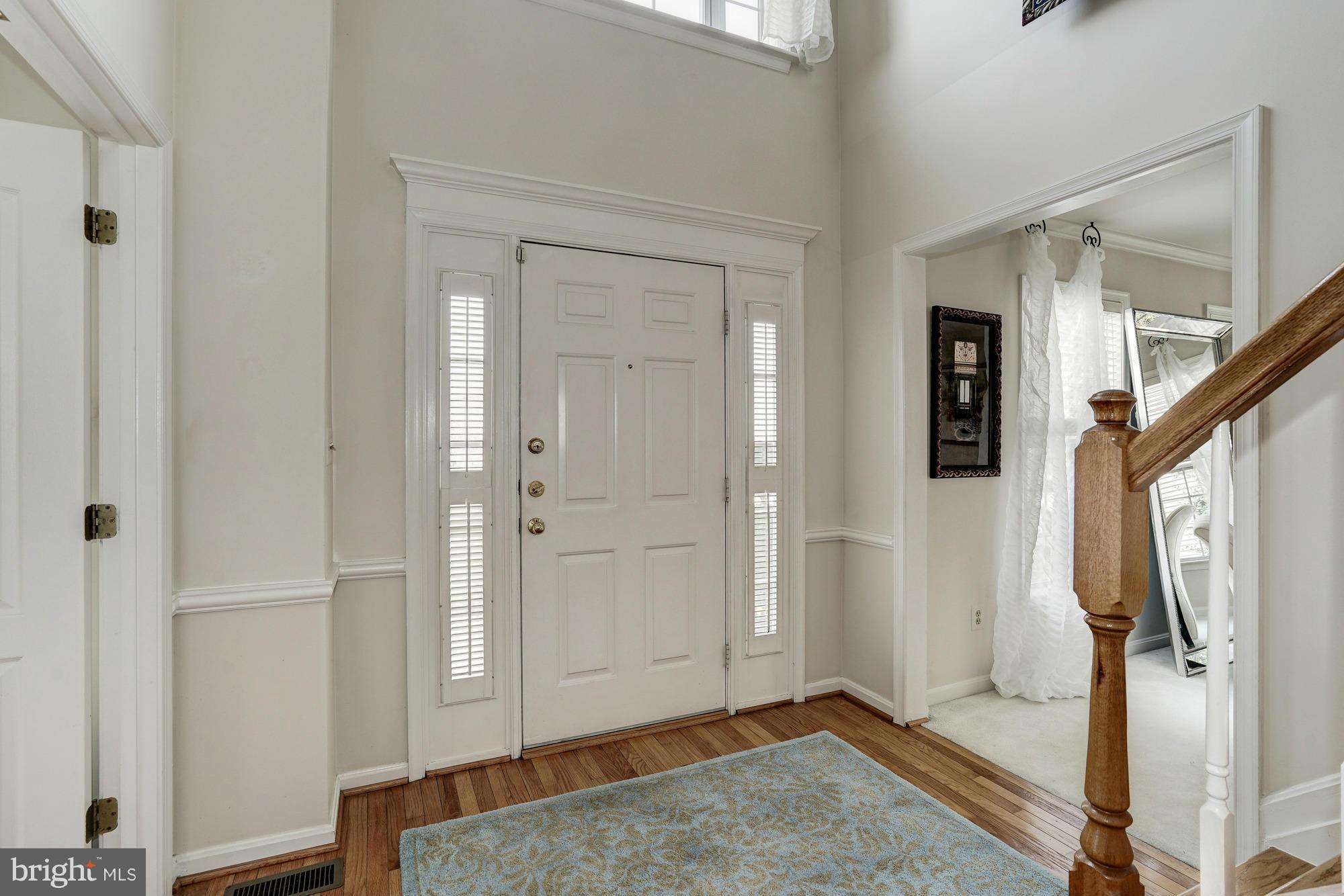 MEADOW HALL - Residential