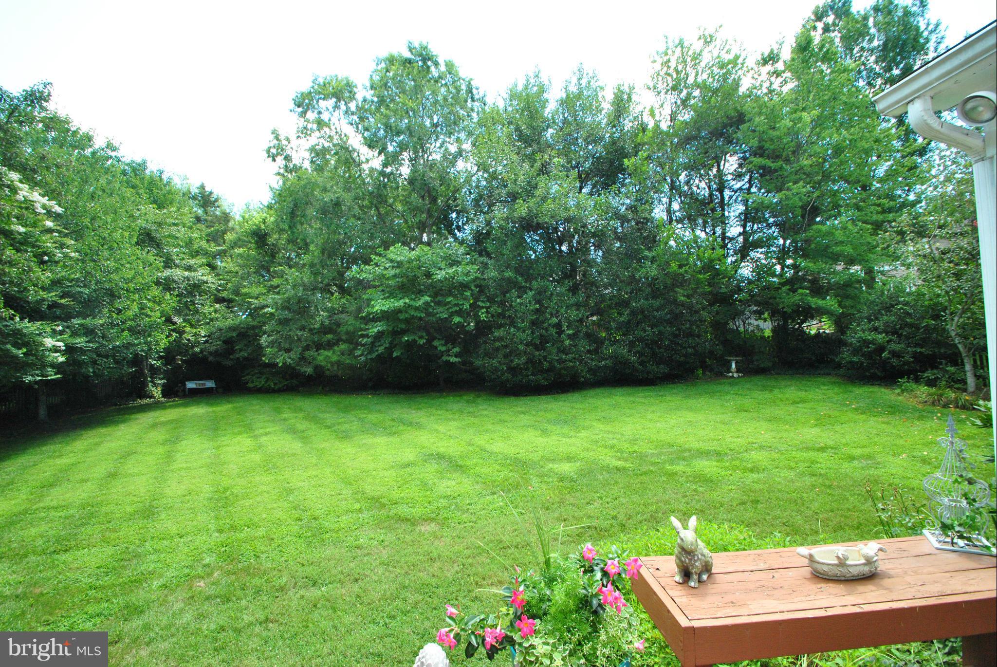 MEADOW HALL - Residential