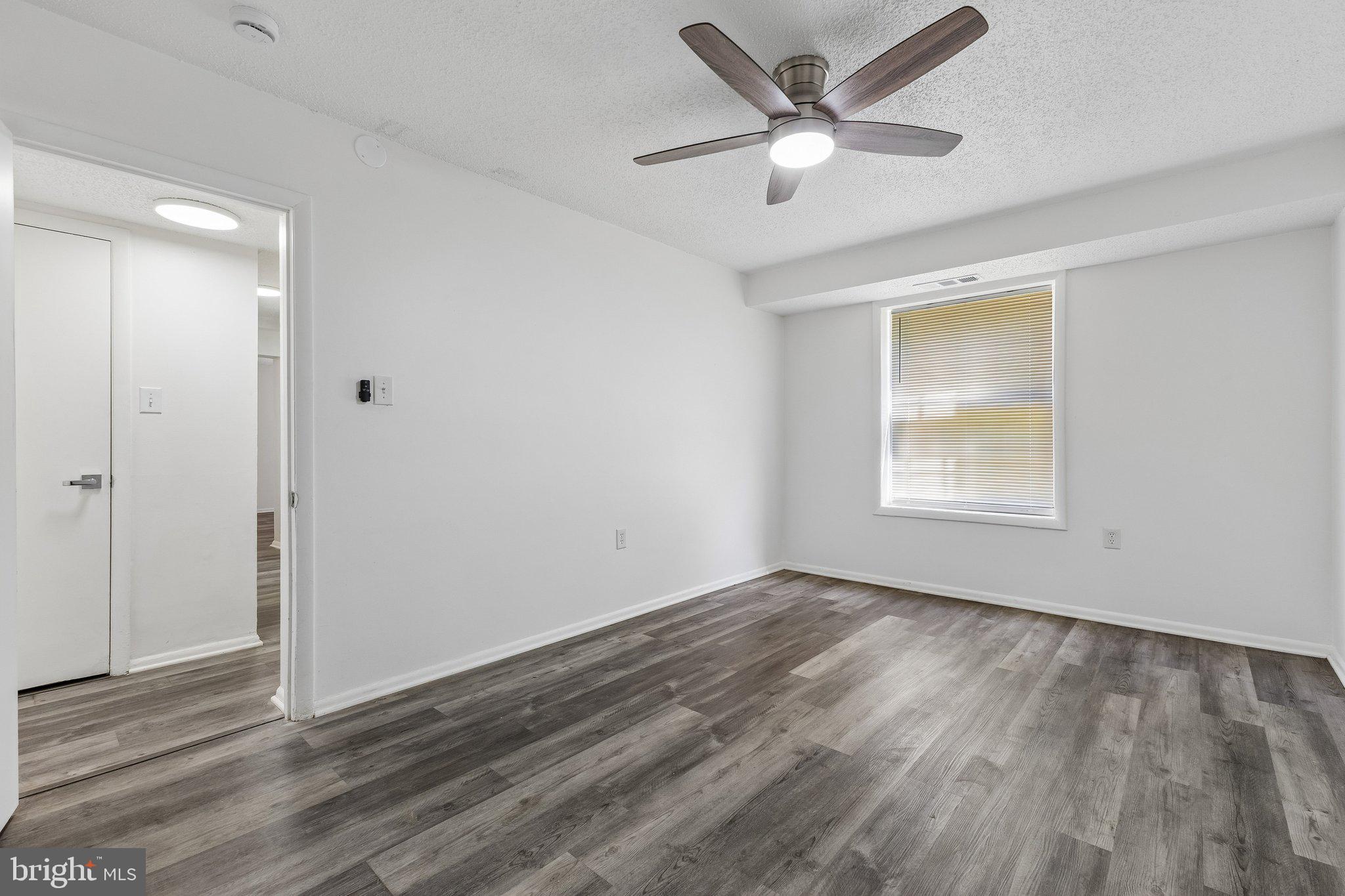 SWANN HILL CONDOMINIUMS - Residential