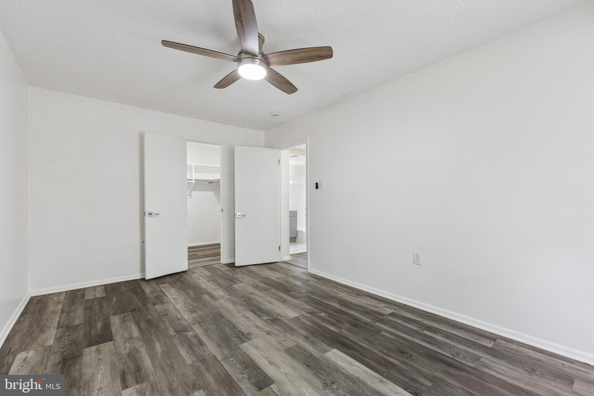 SWANN HILL CONDOMINIUMS - Residential