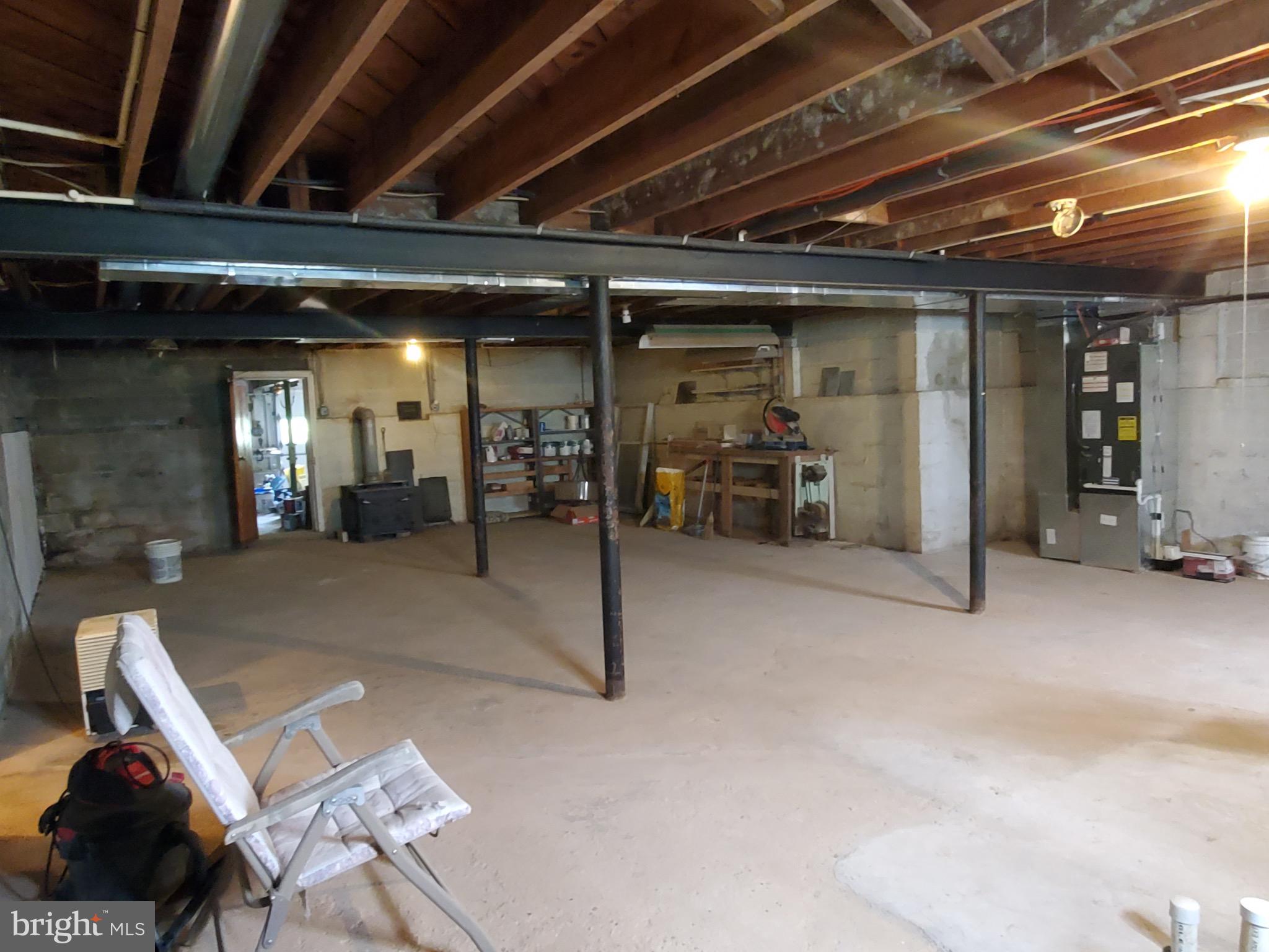 PERRY HALL - Residential