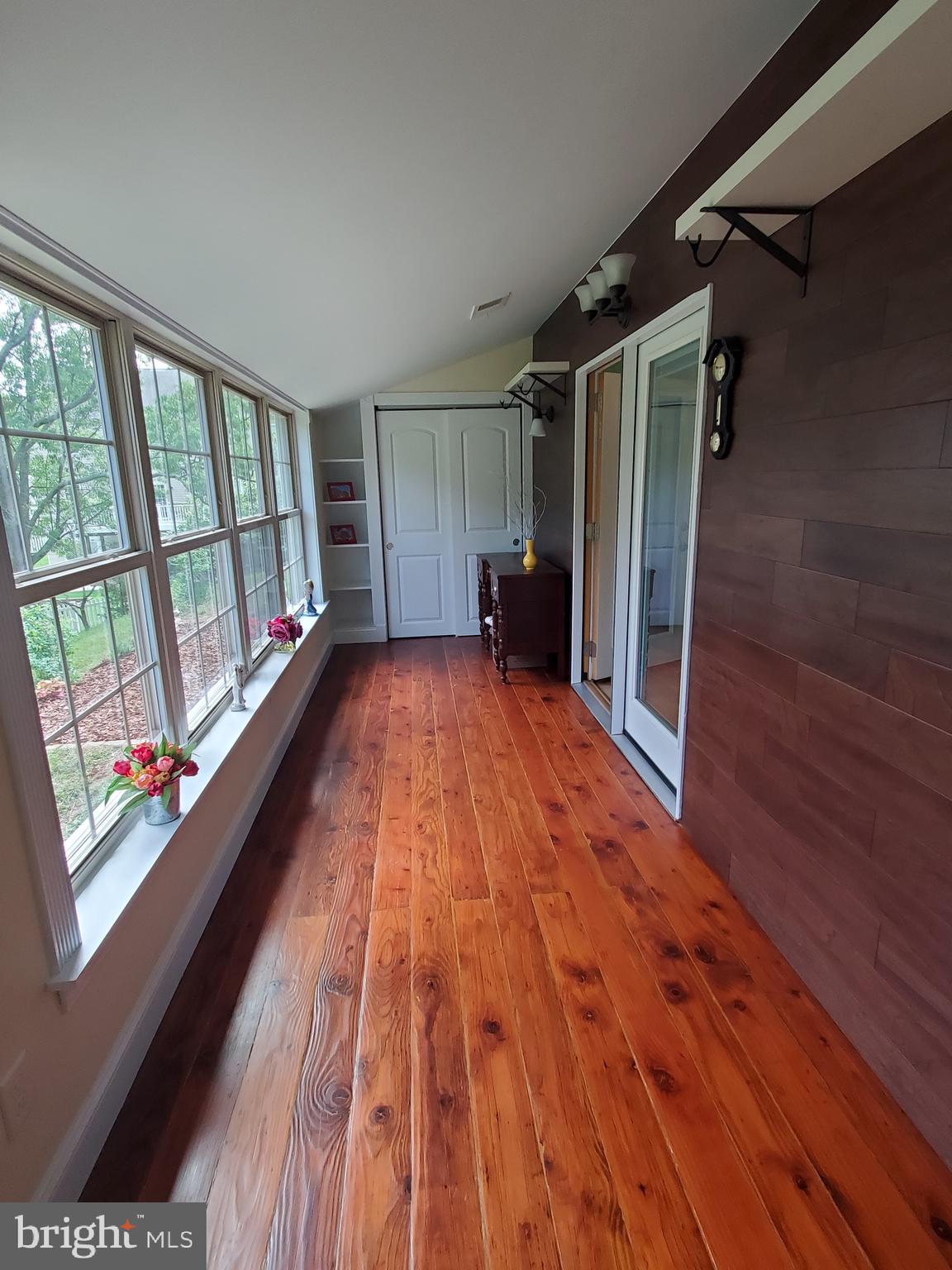 PERRY HALL - Residential