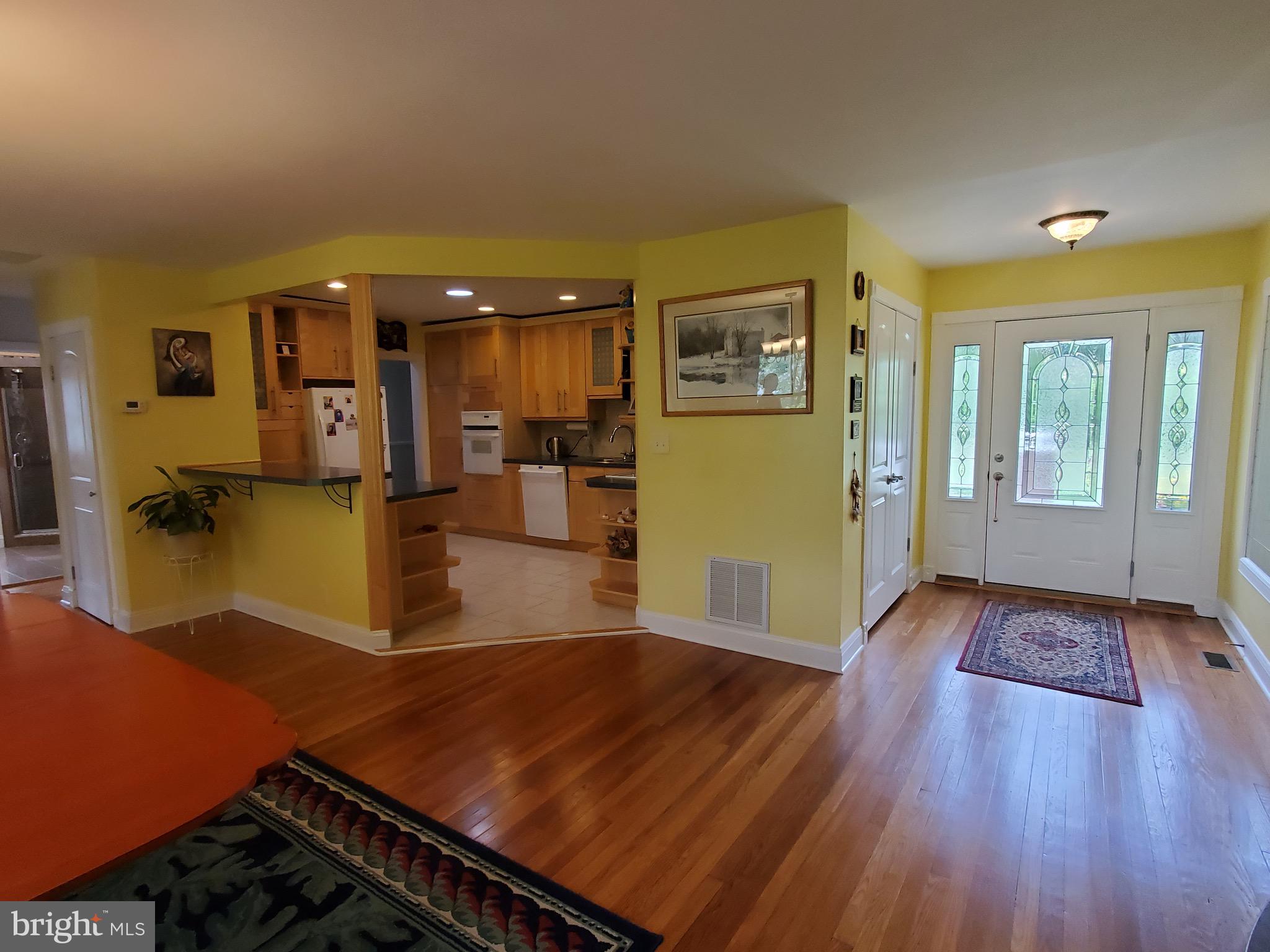 PERRY HALL - Residential