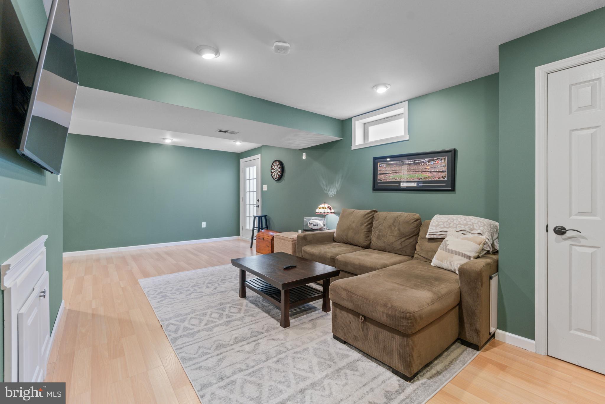 IRWINS CHOICE - Residential