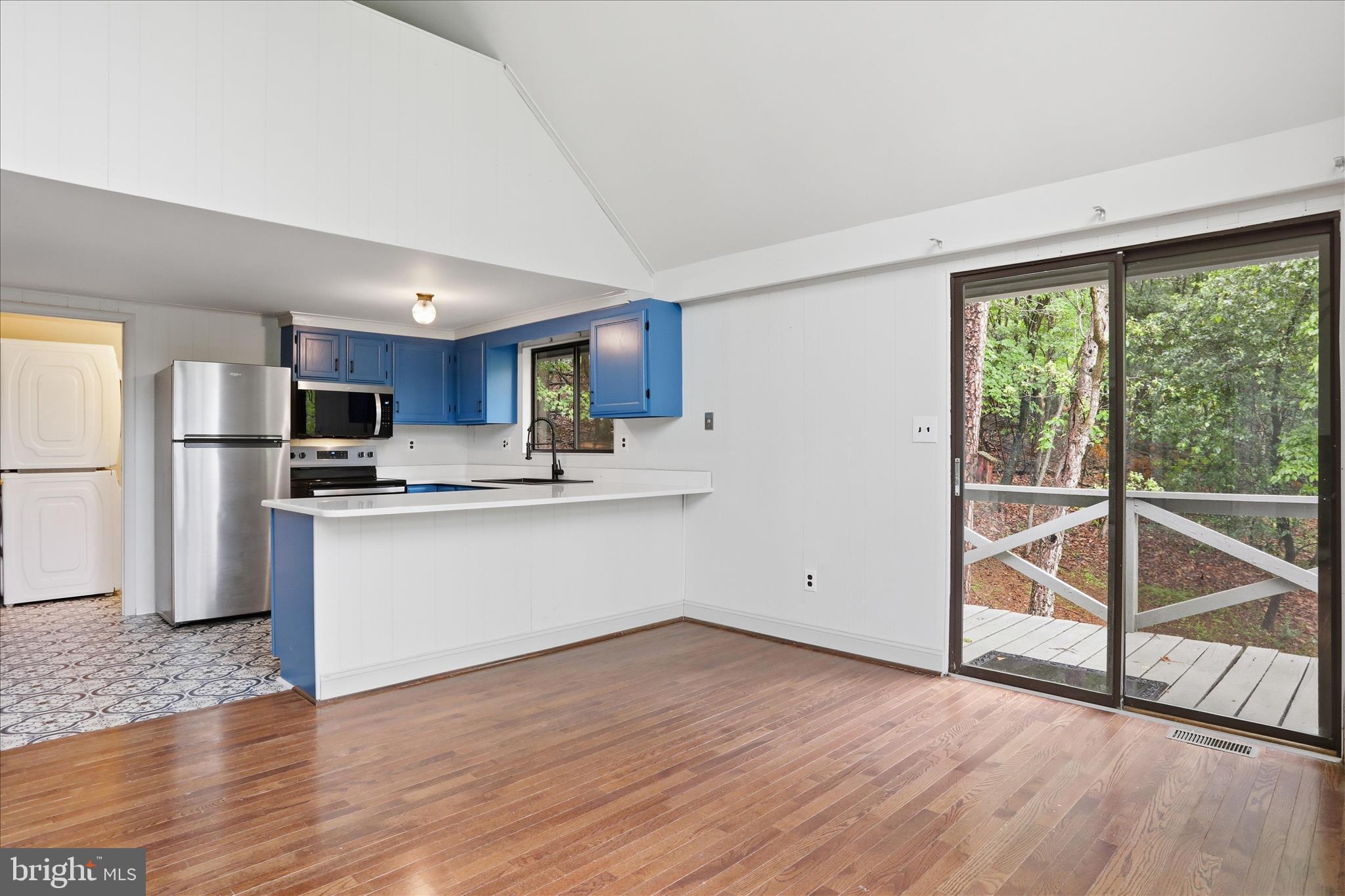 THE WOODS - Residential