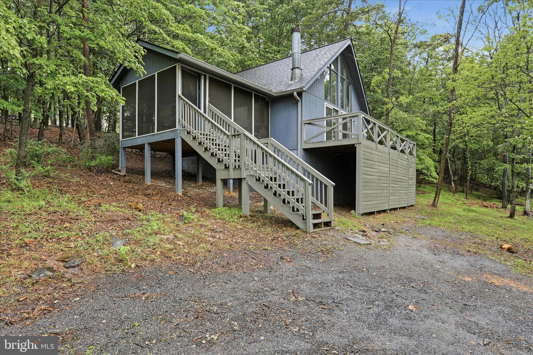 THE WOODS - Residential