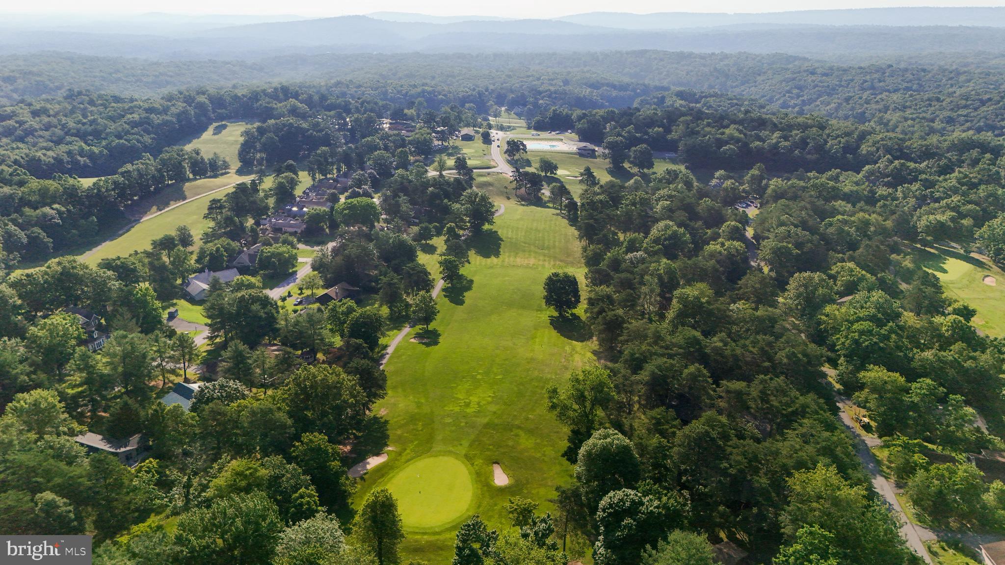 THE WOODS - Residential