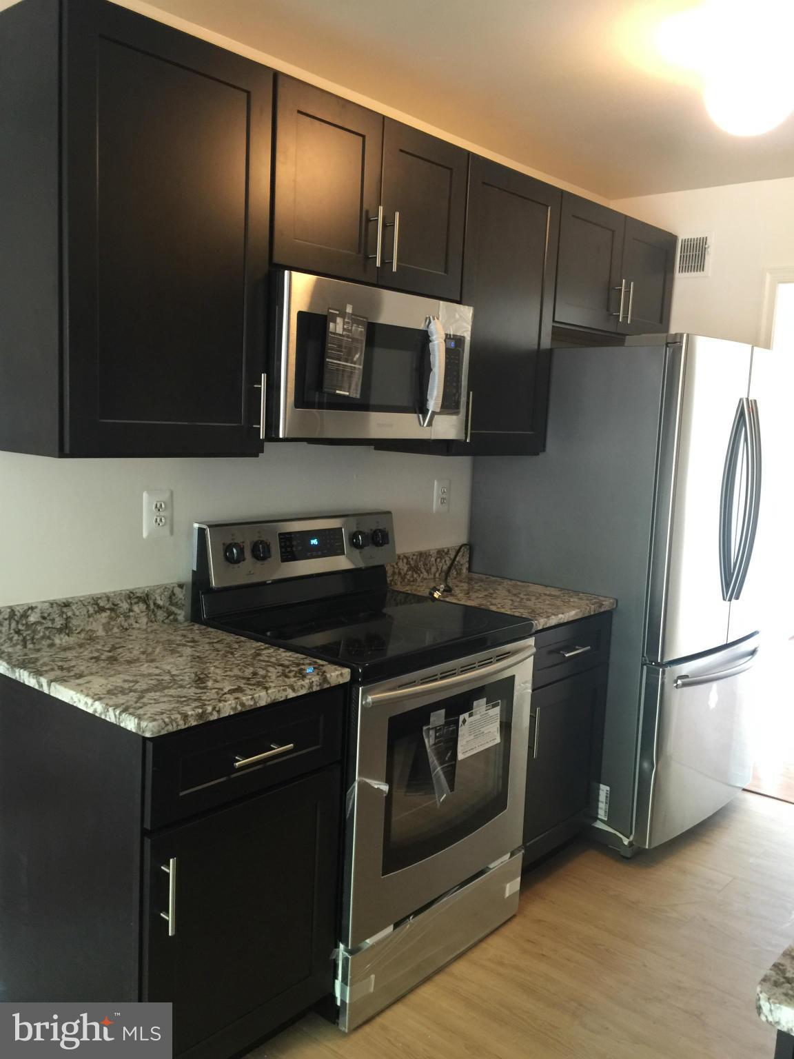 MAPLEWOOD - Residential