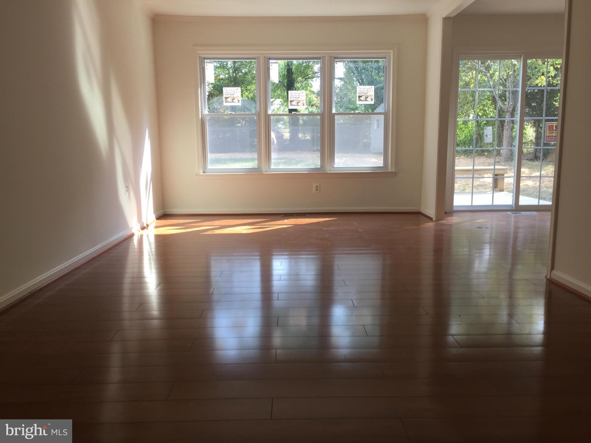 MAPLEWOOD - Residential