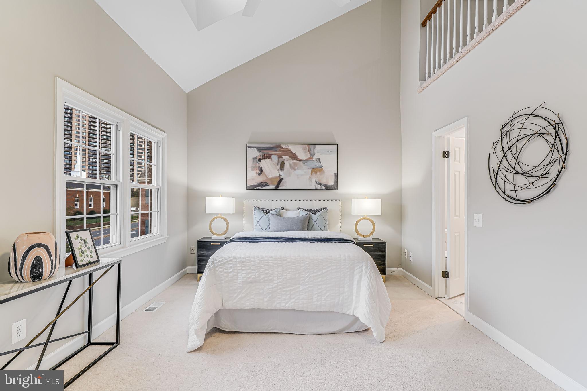 SKYLINE VILLAGE - Residential