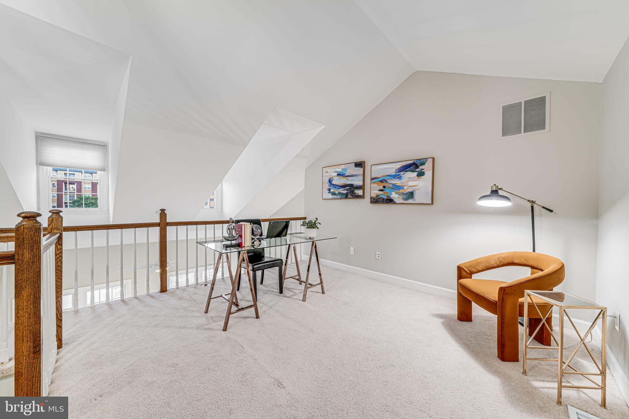 SKYLINE VILLAGE - Residential