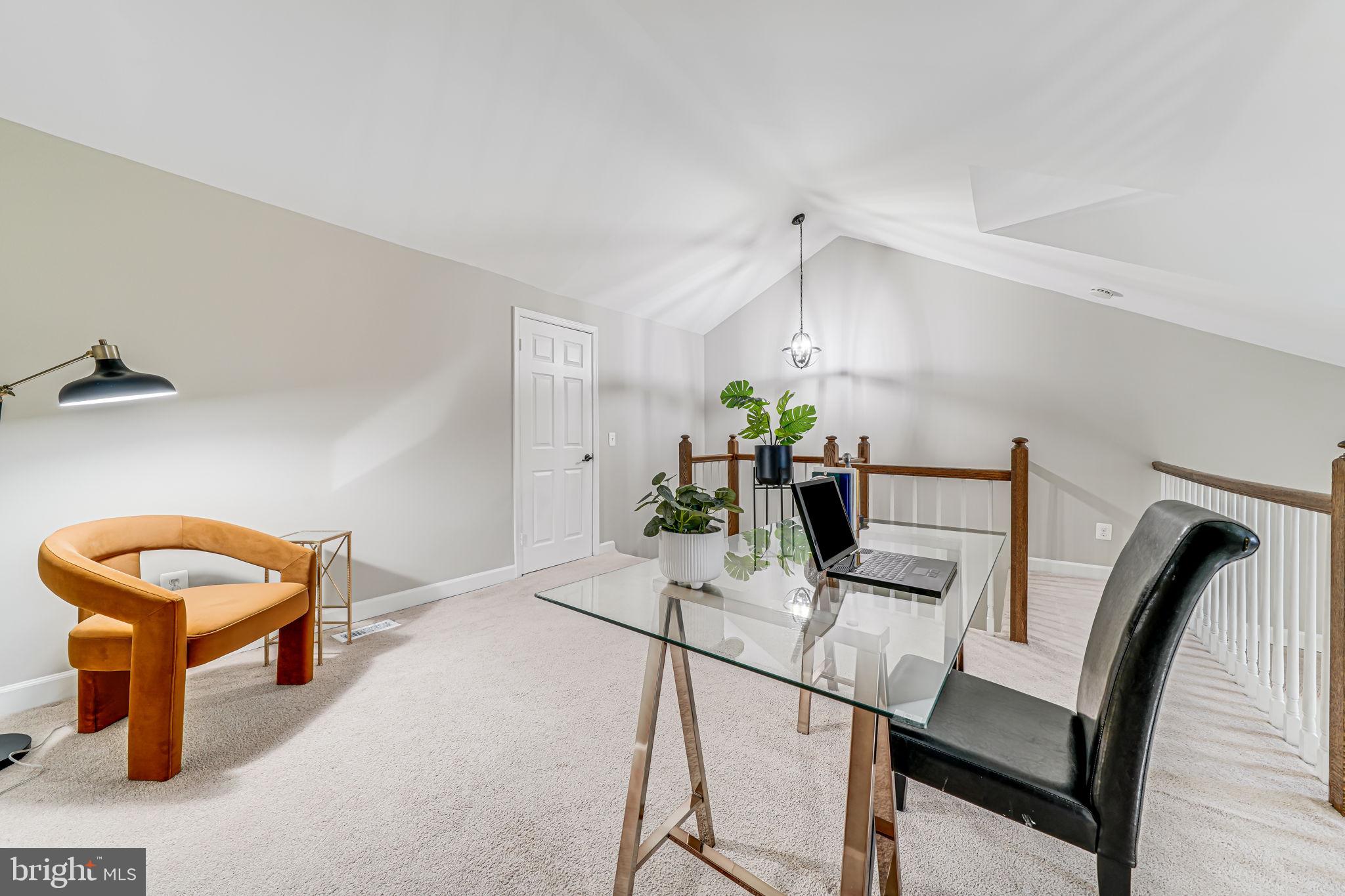 SKYLINE VILLAGE - Residential