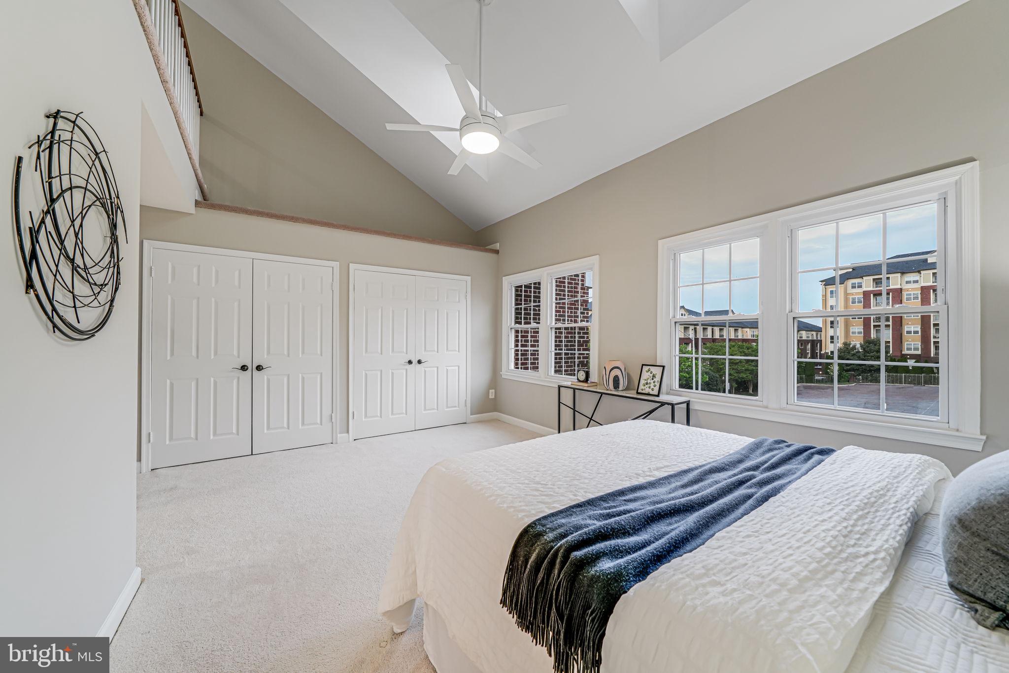 SKYLINE VILLAGE - Residential