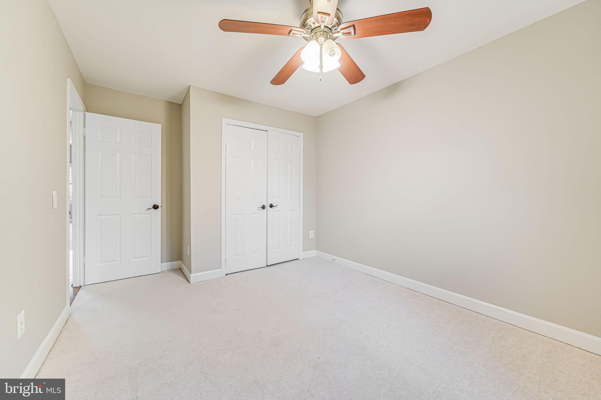 SKYLINE VILLAGE - Residential