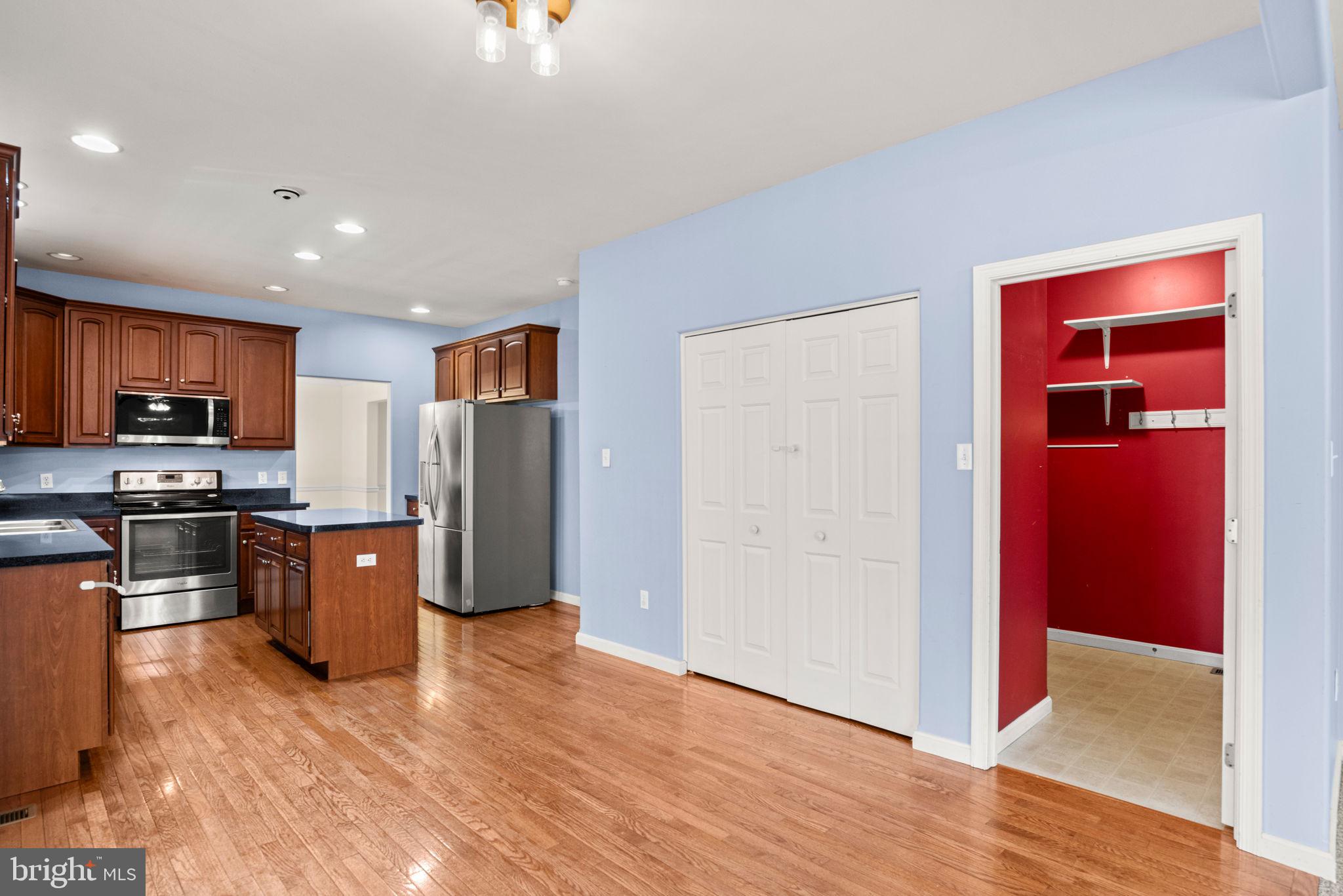 FOREST RIDGE - Residential