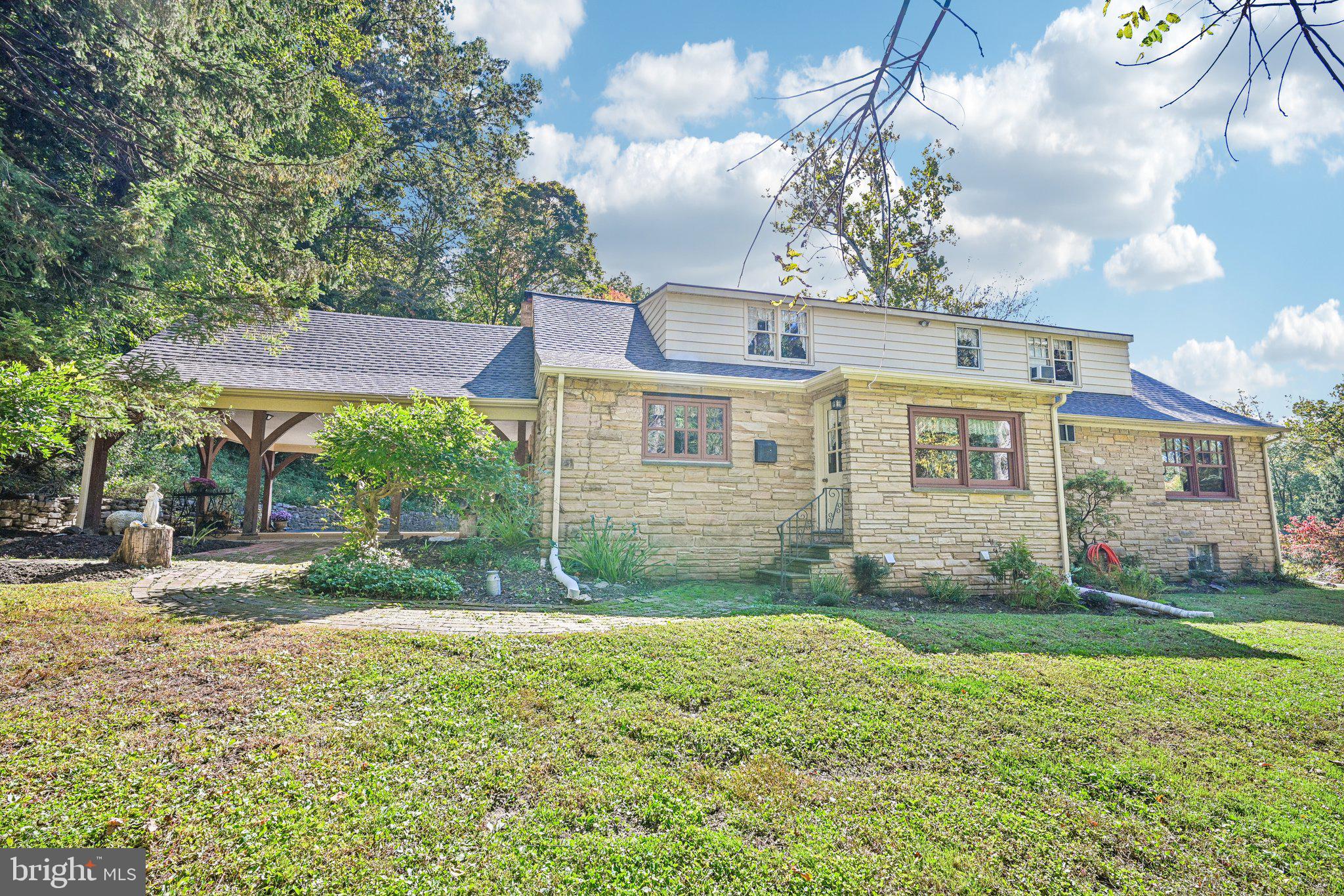 3 MOREDON ROAD