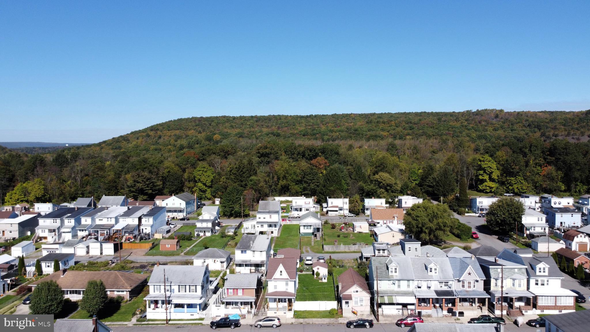 DUTCH HILL - Residential