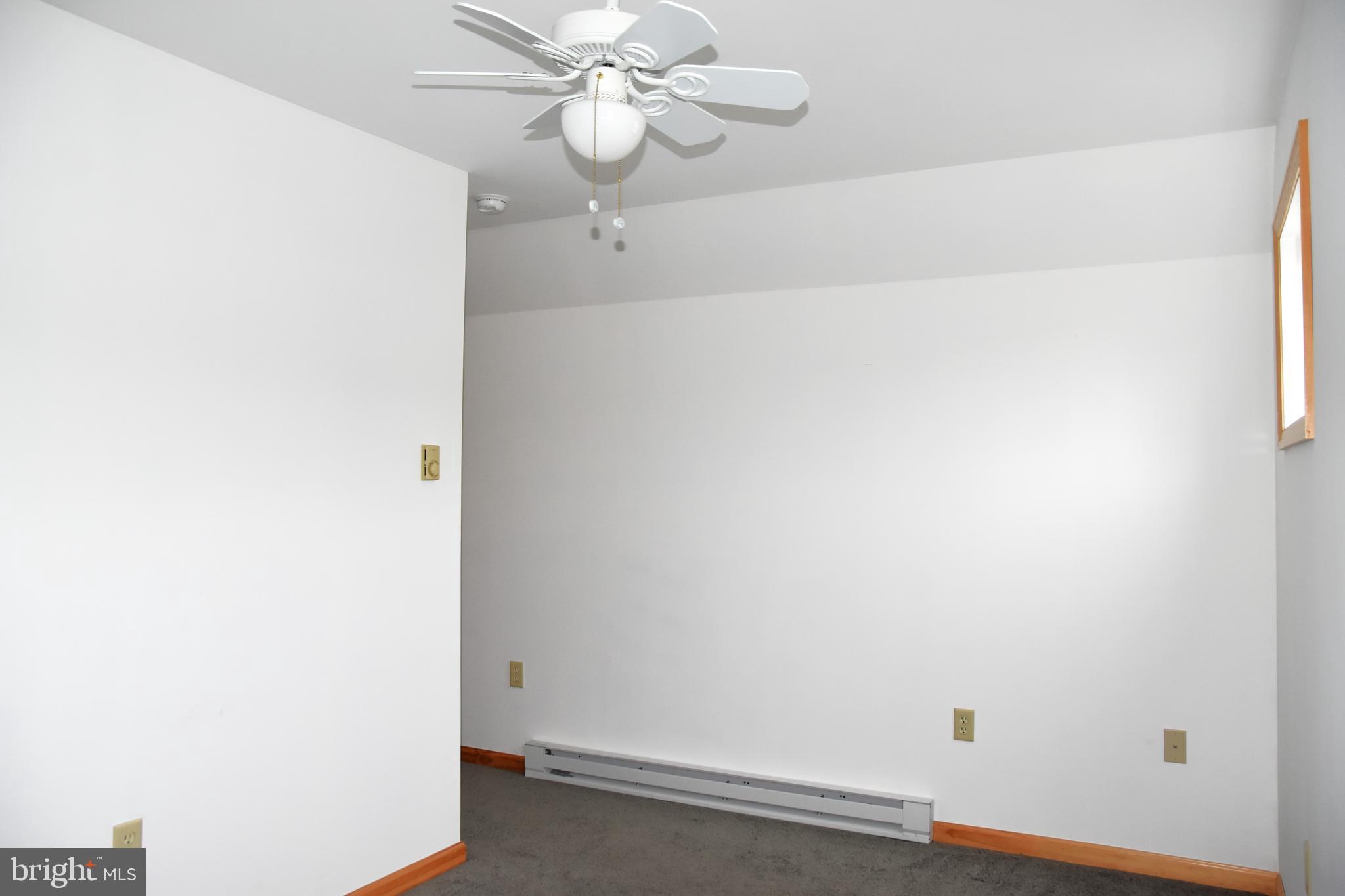 DUTCH HILL - Residential