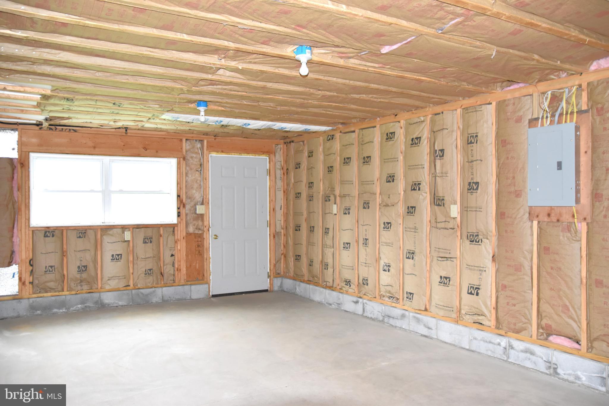 DUTCH HILL - Residential