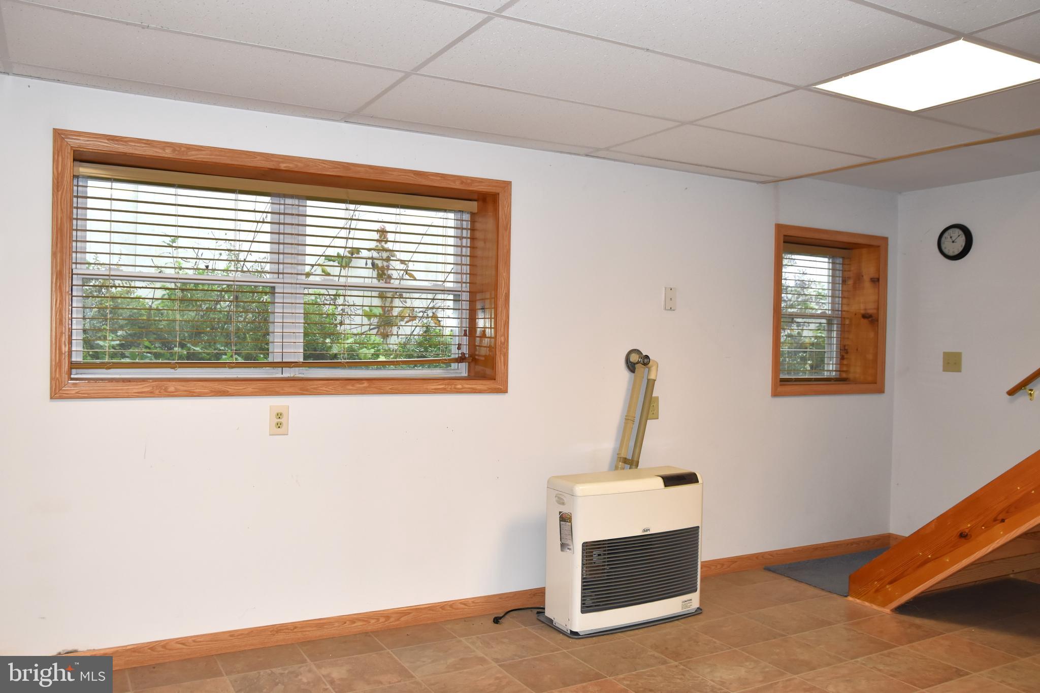 DUTCH HILL - Residential