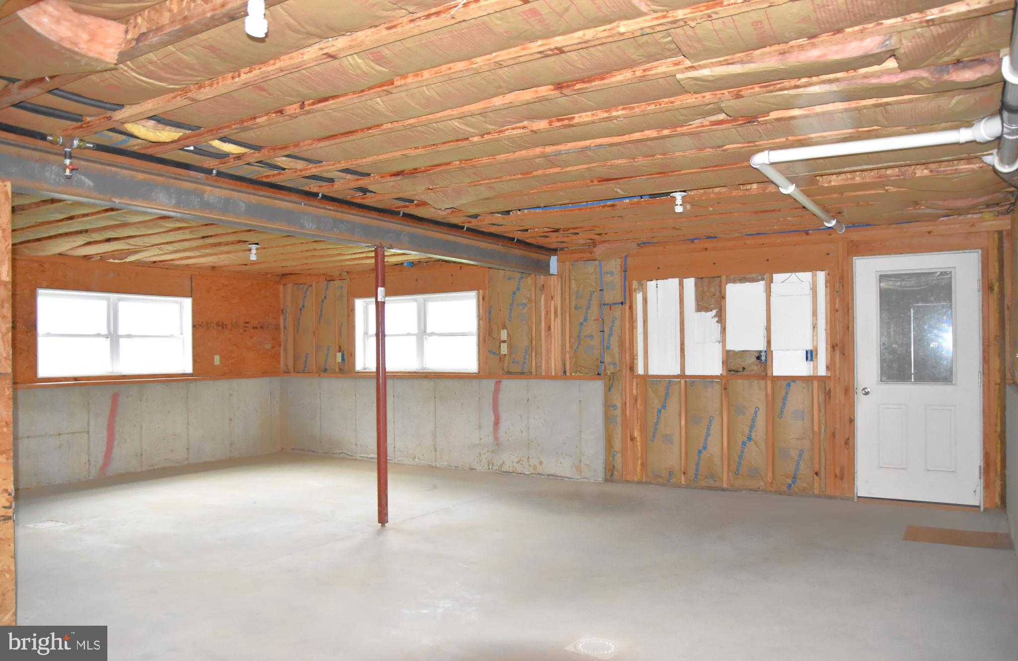 DUTCH HILL - Residential