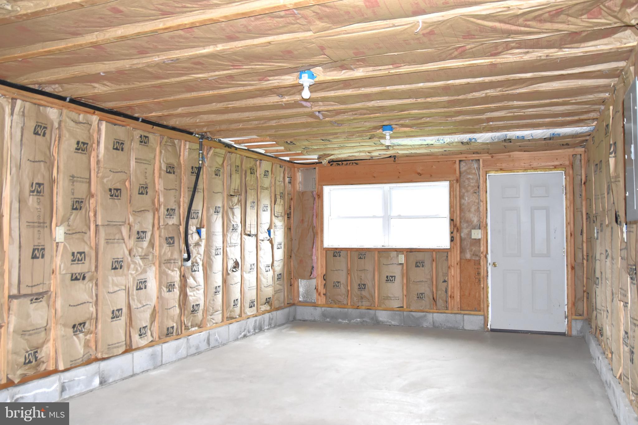 DUTCH HILL - Residential