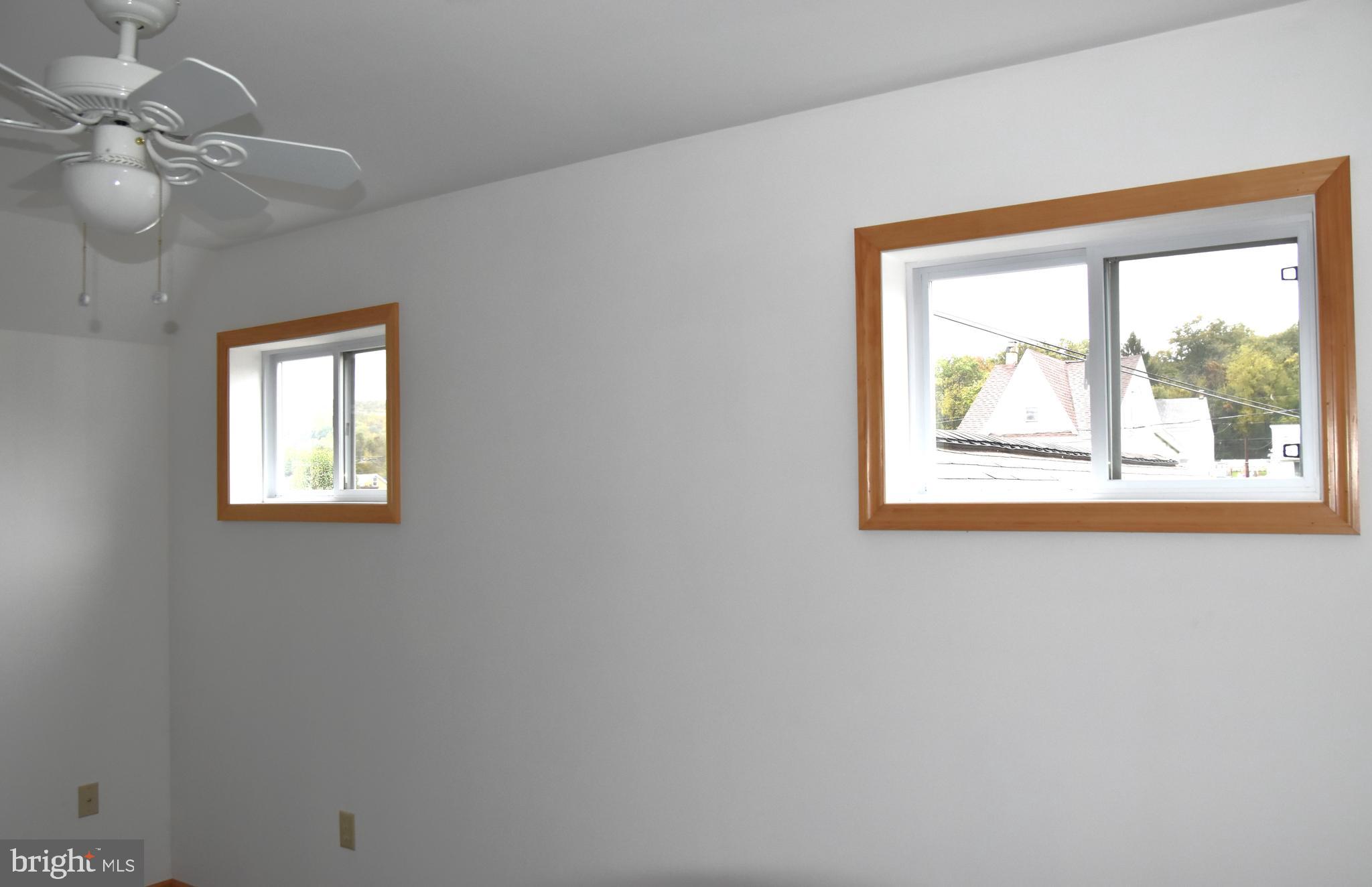 DUTCH HILL - Residential