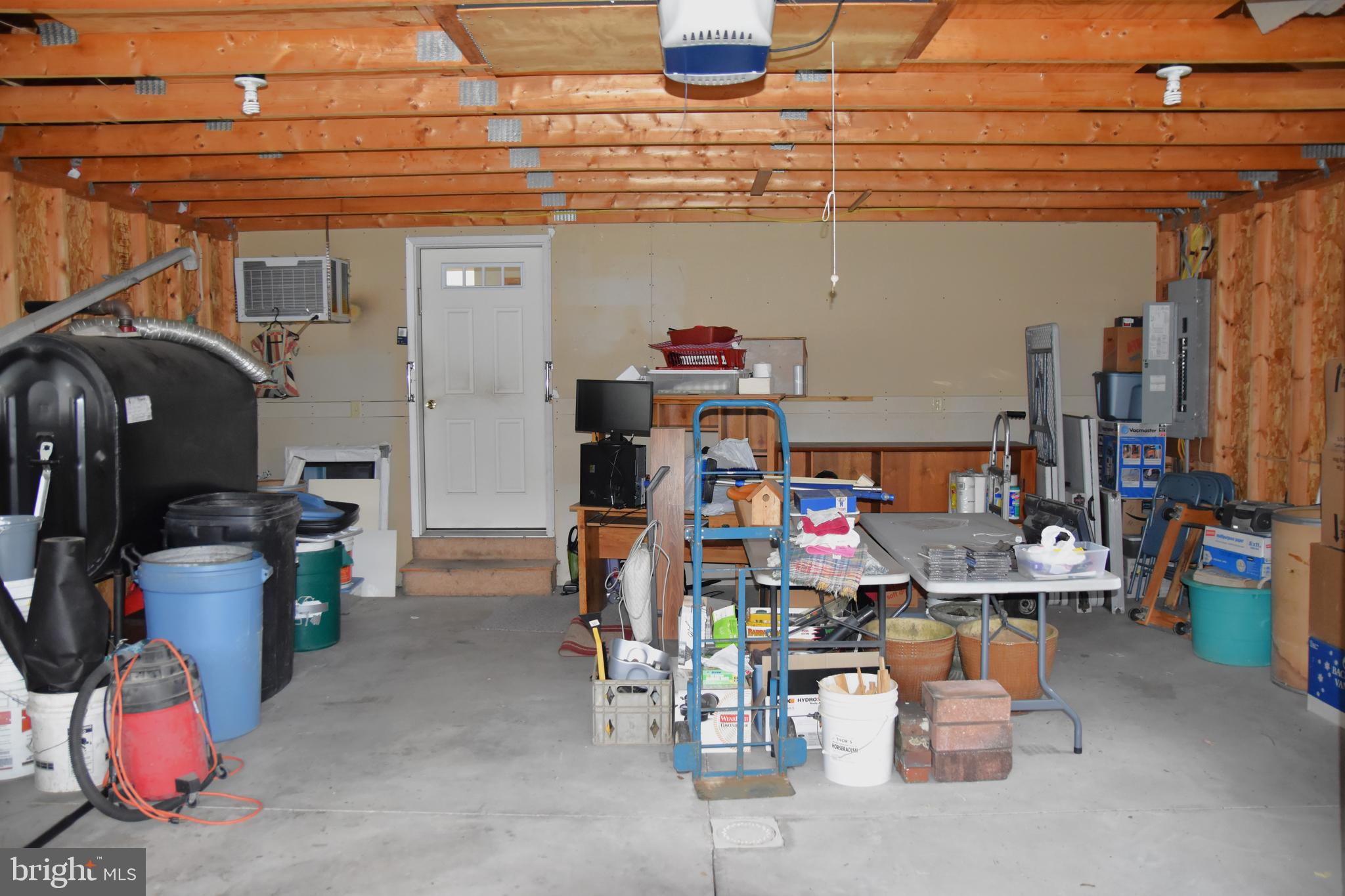 DUTCH HILL - Residential