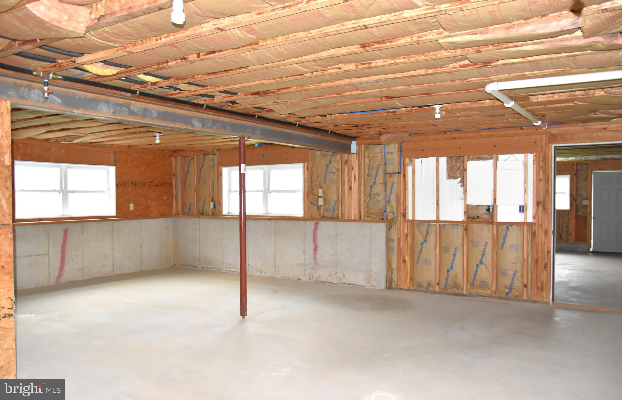 DUTCH HILL - Residential