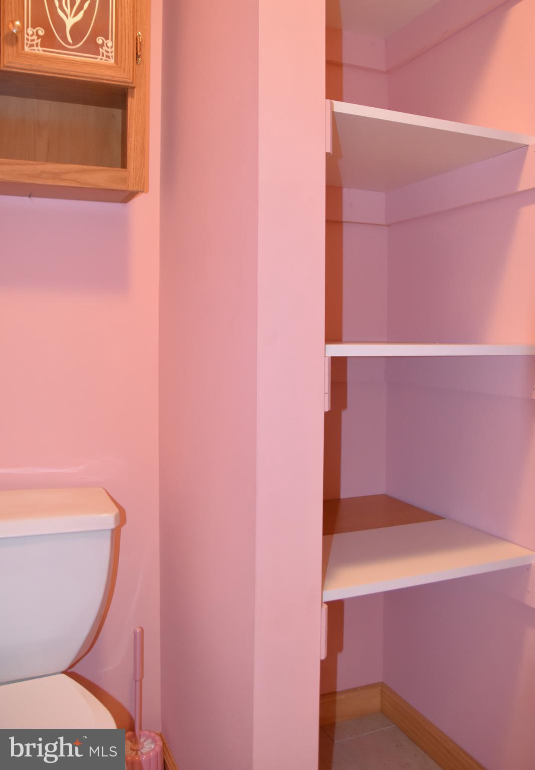 DUTCH HILL - Residential