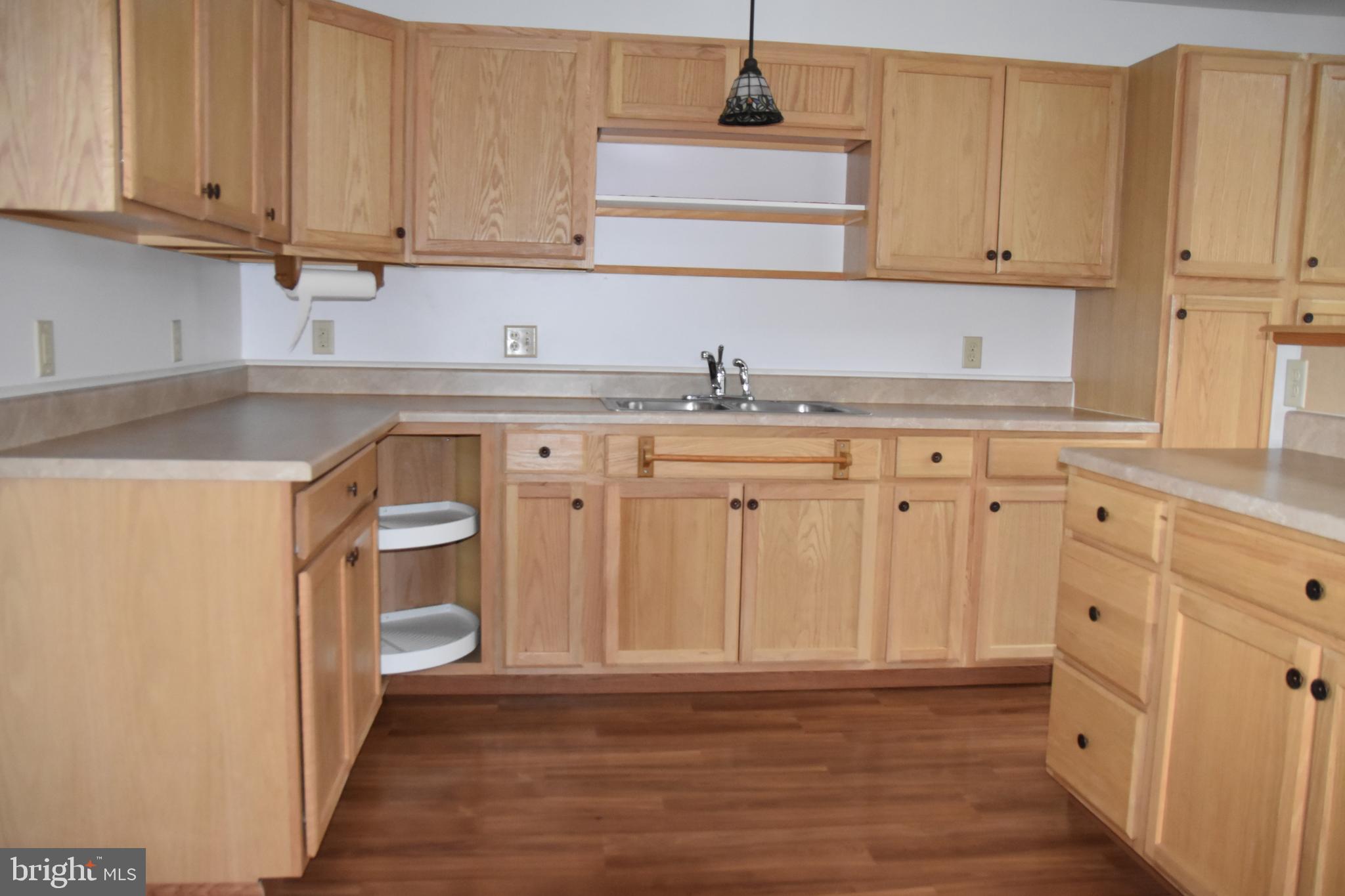 DUTCH HILL - Residential