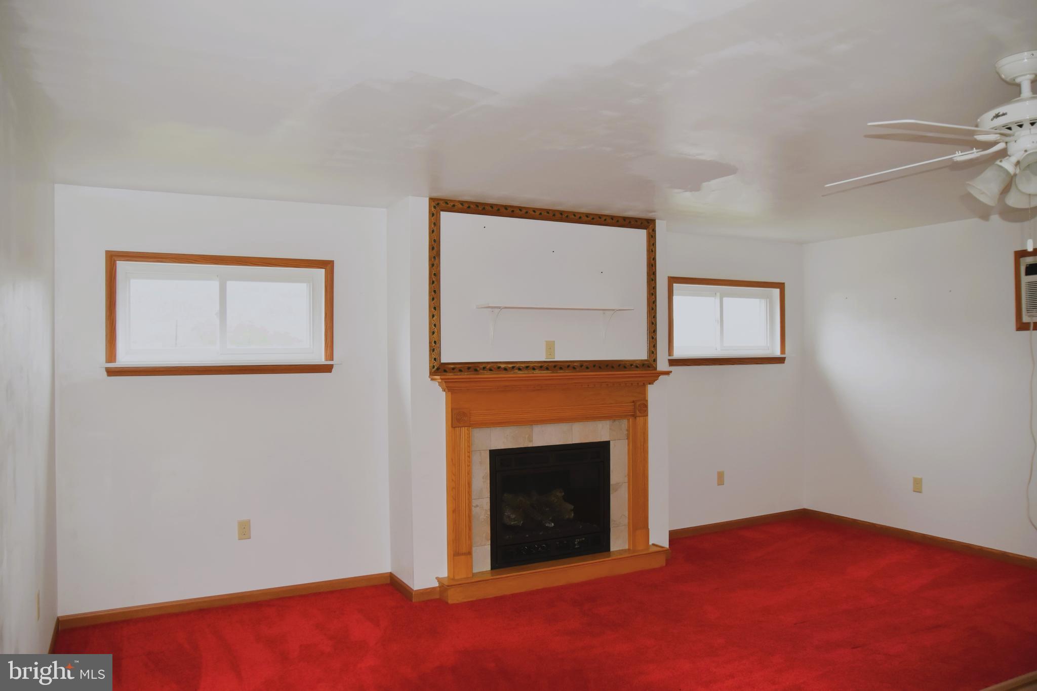 DUTCH HILL - Residential