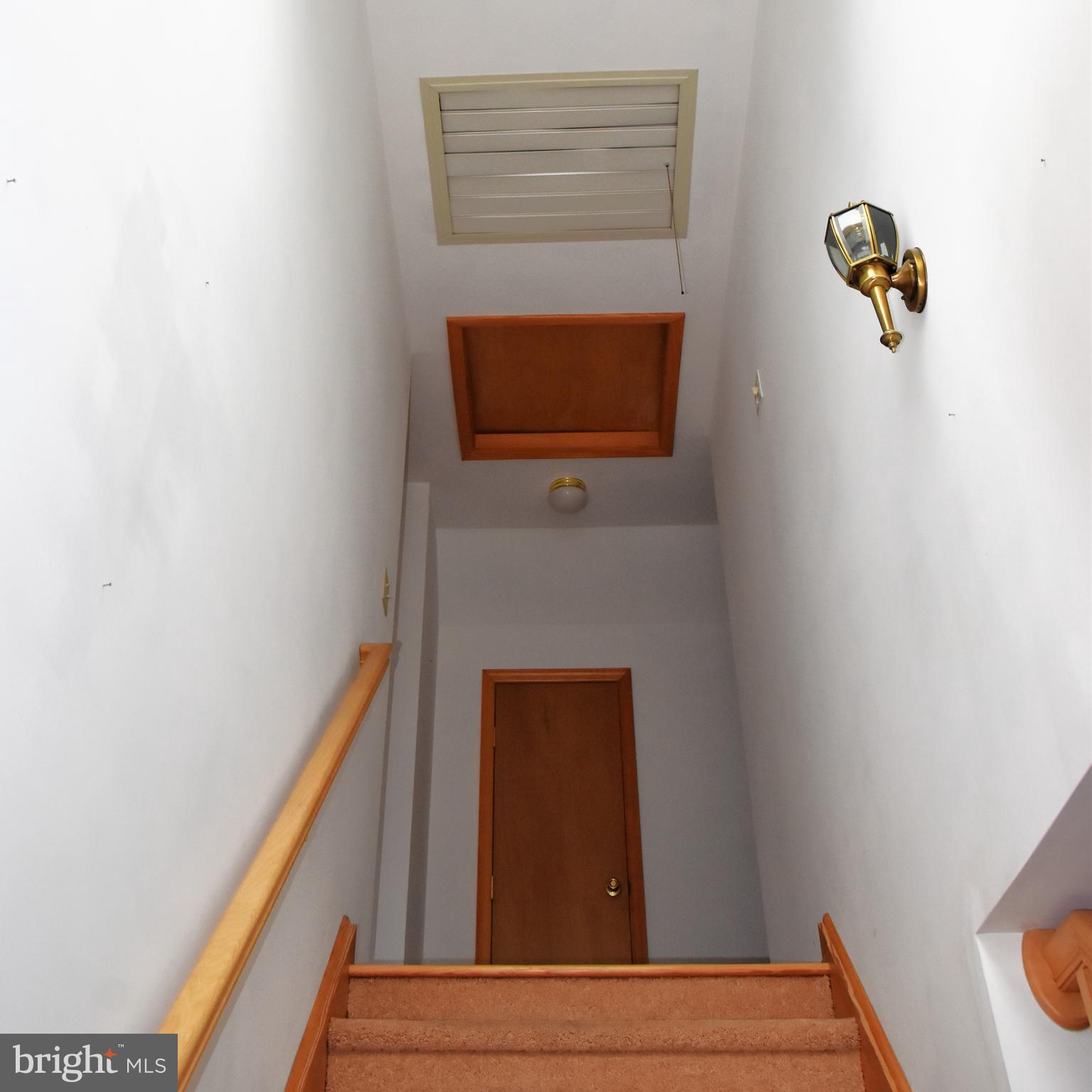 DUTCH HILL - Residential