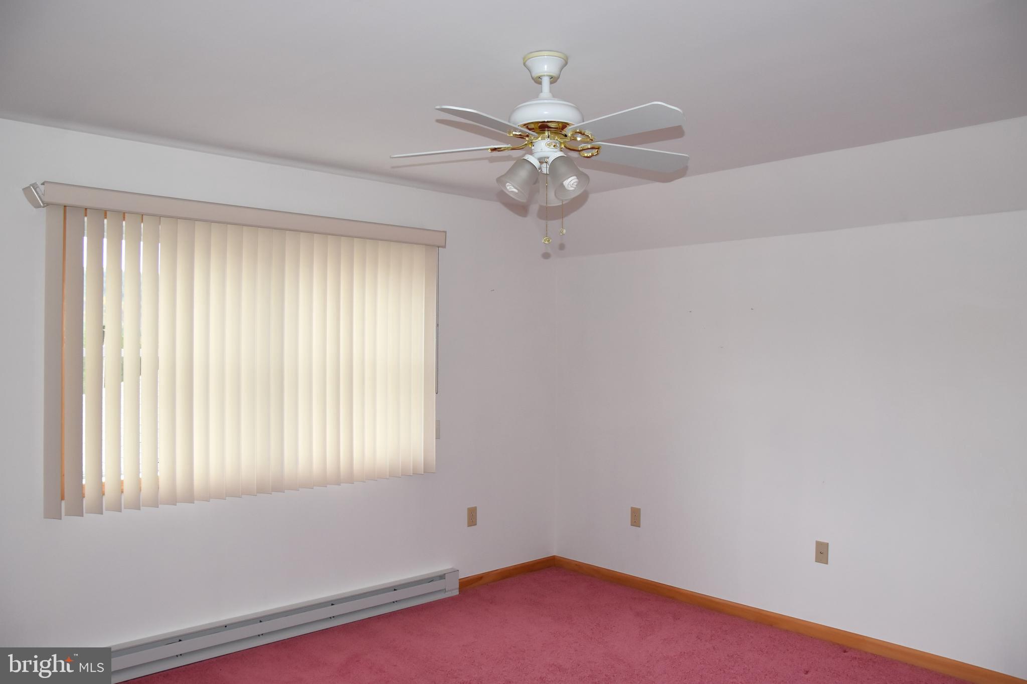 DUTCH HILL - Residential