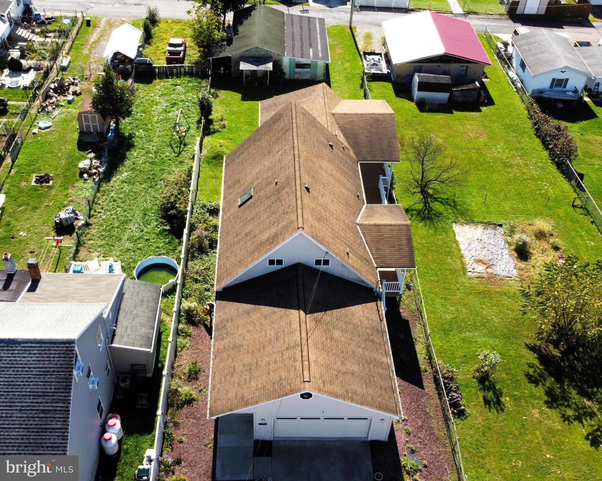 DUTCH HILL - Residential