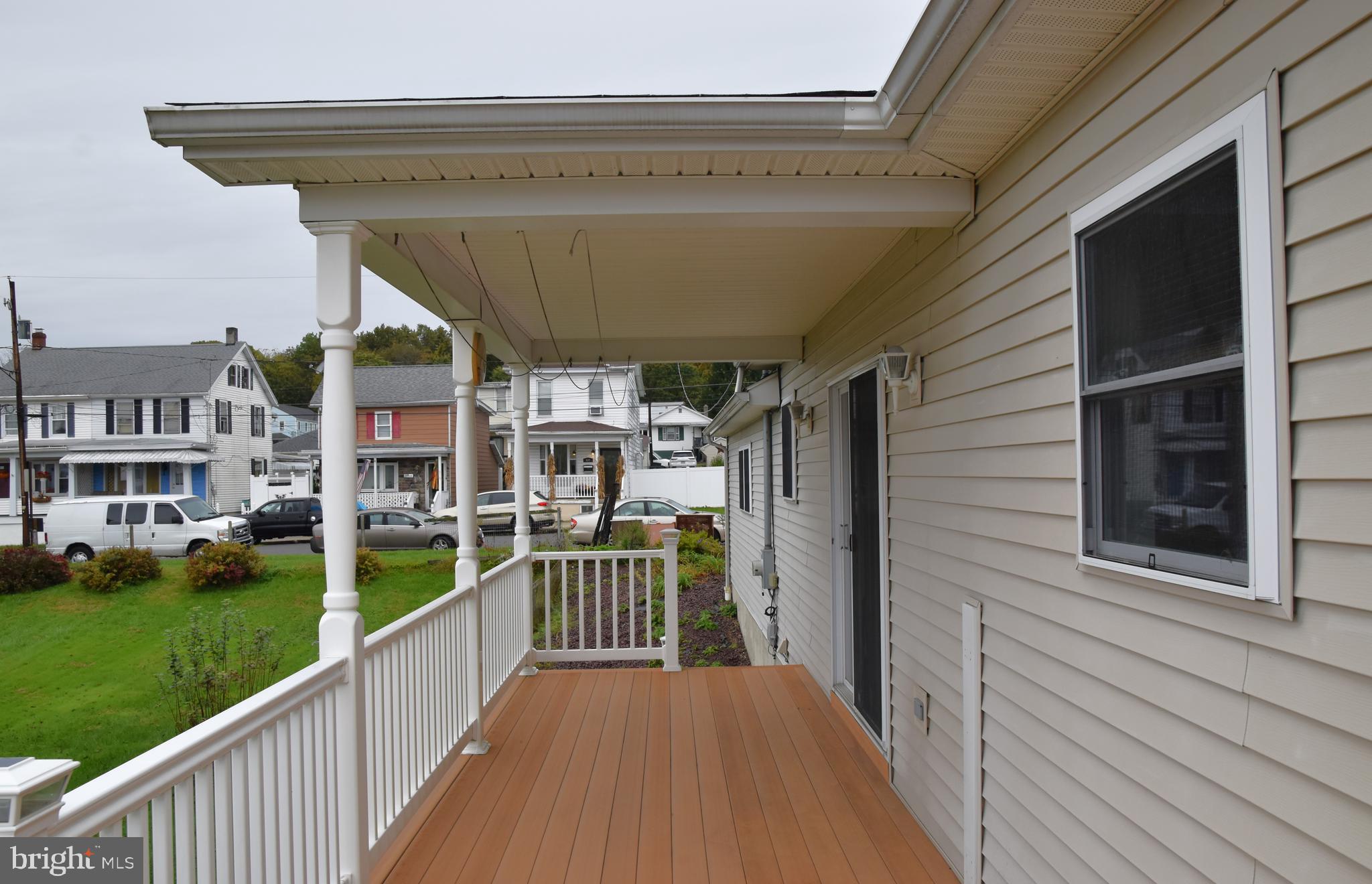 DUTCH HILL - Residential