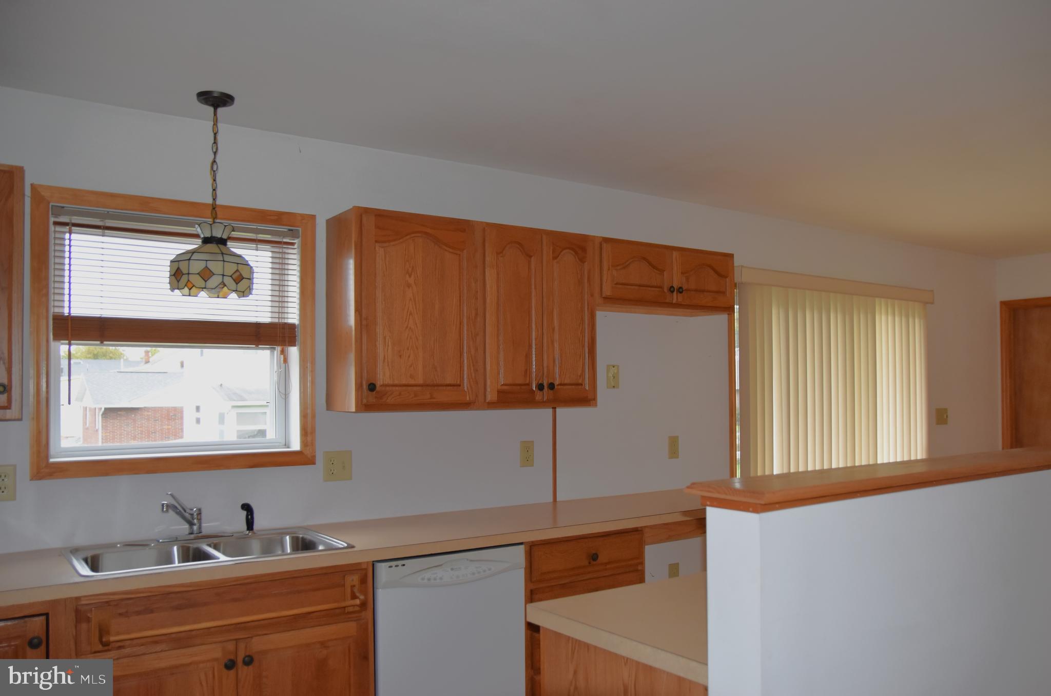 DUTCH HILL - Residential