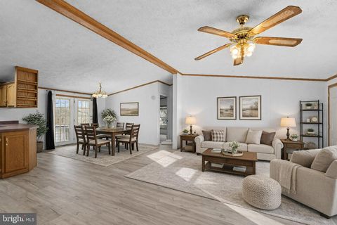 Mobile Home For Sale - 124 School House Drive<br/> HOWARD, PA 16841